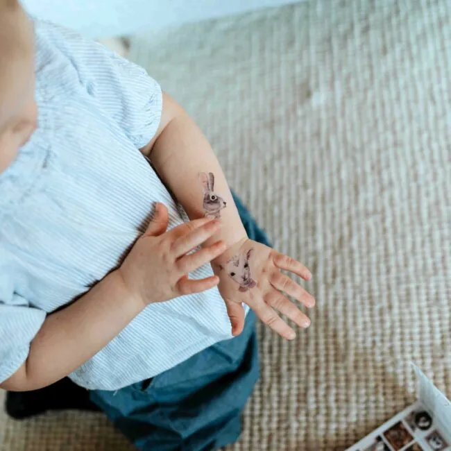 Tiere Kindertattoos mit Hase und Lamm von nuukk