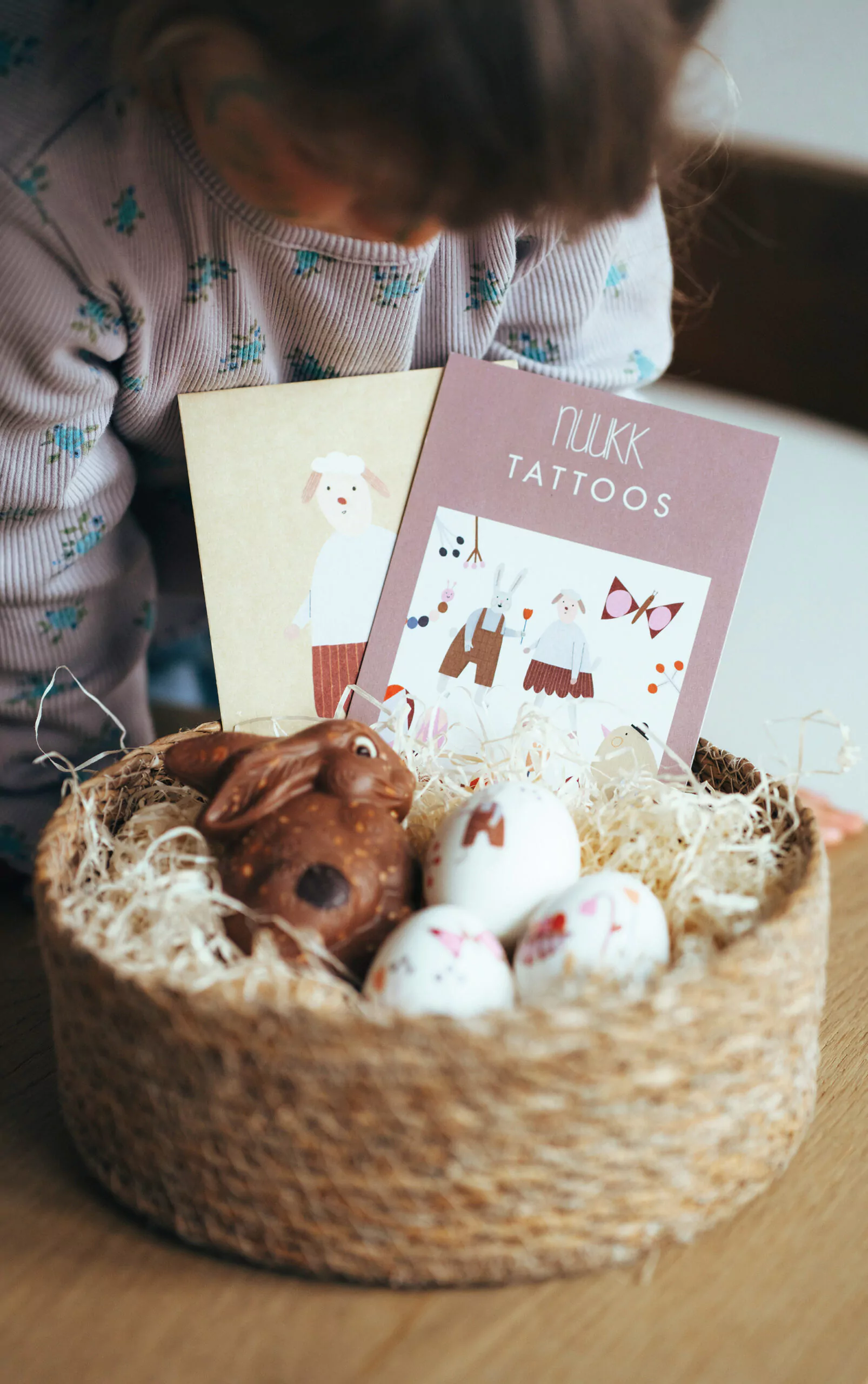 Osternest mit Kindertattoos von nuukk