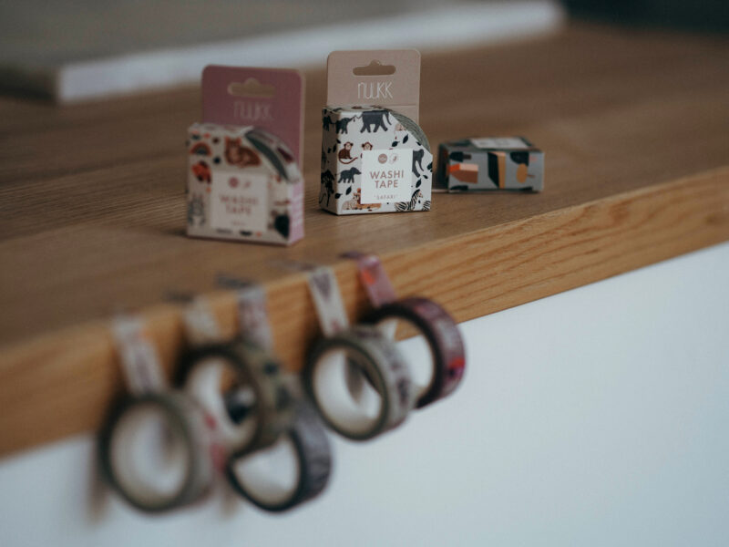 Washi Tape und Maskingtape mit wilden Tieren wie Elefant, Affe und Zebra