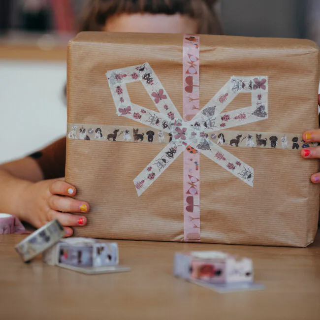 Geschenk verpacken mit Washi Tape