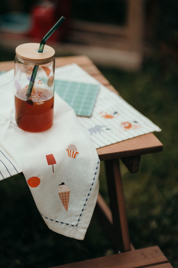 Sommerparty, nuukk, Gläser mit Porzellansticker verzieren, Sommer-Drink, Sommerparty für Kinder, Serviette bedrucken mit Bügelbildern