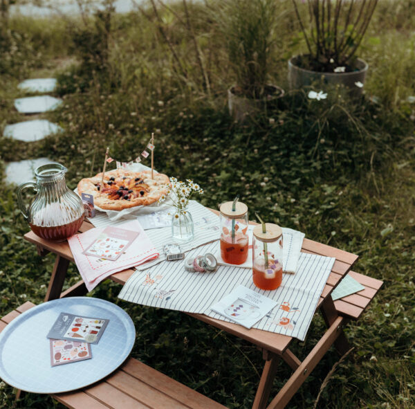 nuukk Sommerparty mit Limonade, Tablett, Sommerdeko, Sommerparty für Kinder