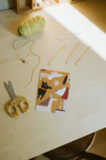 Postkarte mit Hunde-Illustrationen, Anleitung für Bilderleiste, DIY aus Eisstilen