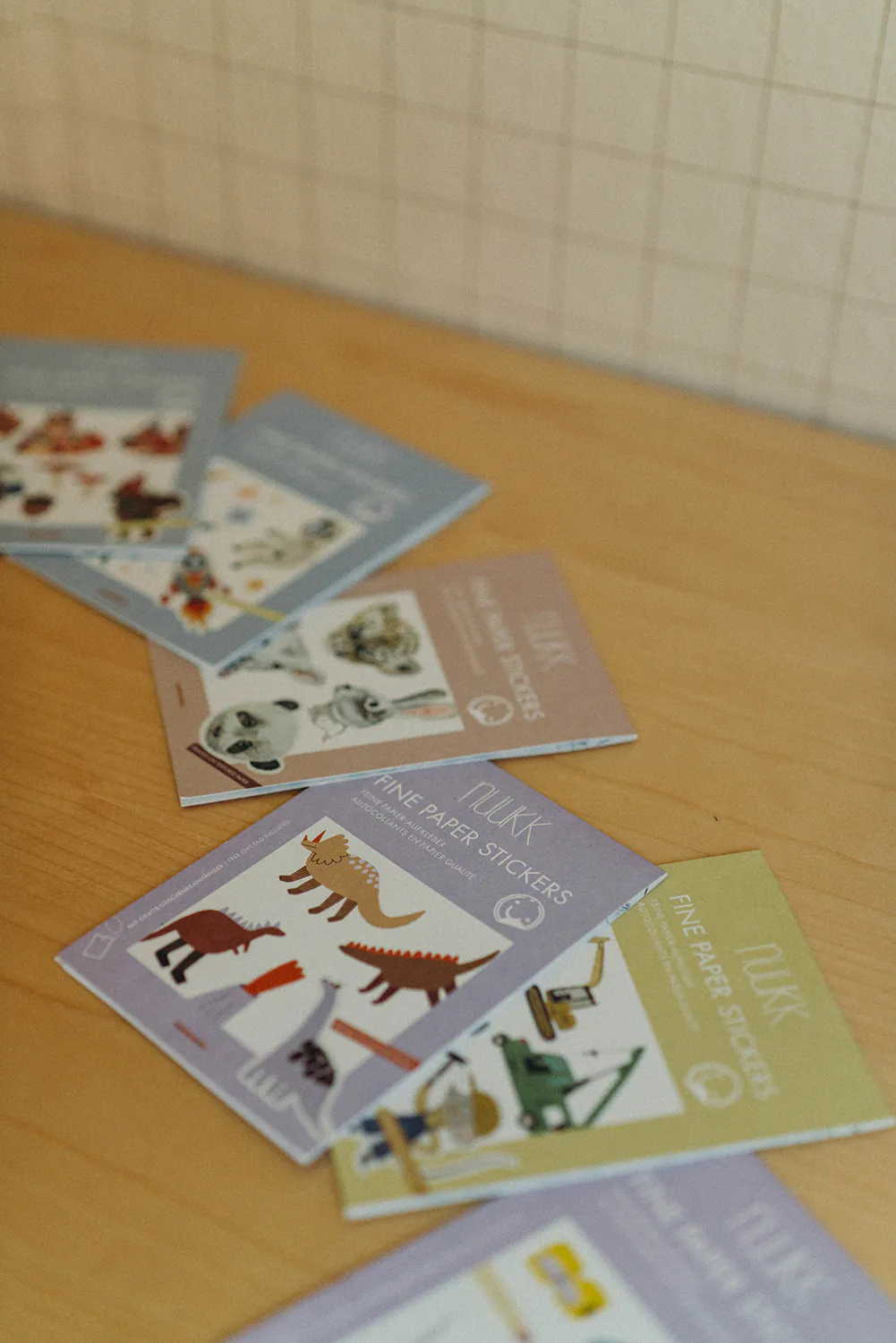 Stickerbogen, Papieraufkleber für Kinder mit Tiermotiven, Baustelle
