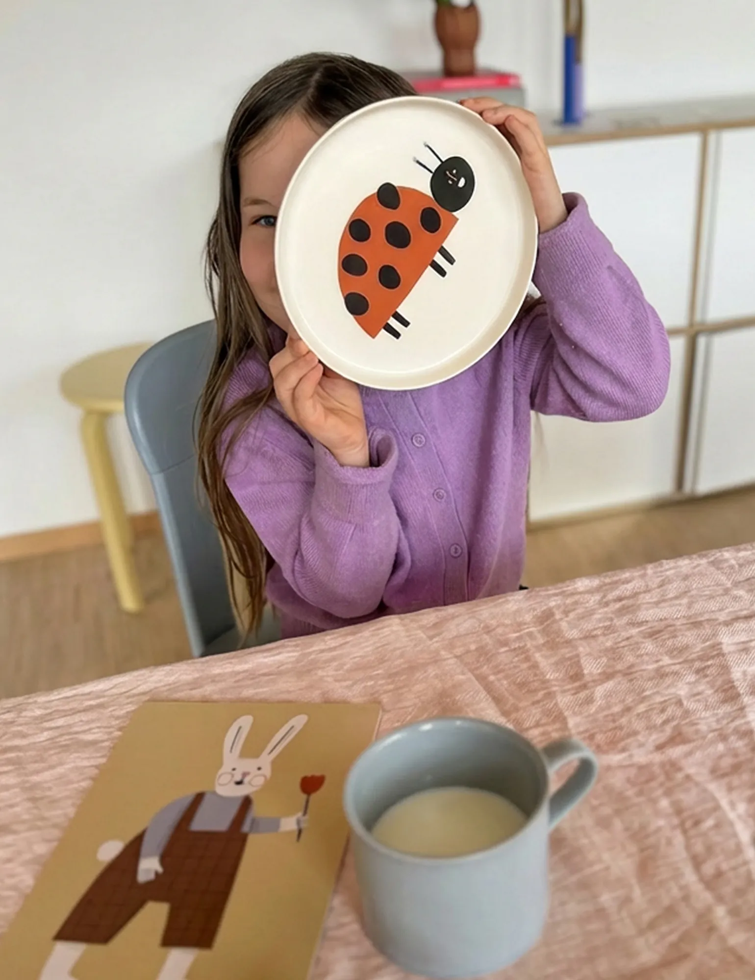 Kinderteller Marienkäfer, Kinderteller aus rPet, robuster Kinderteller