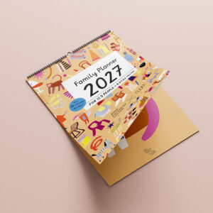 Kalender 2027 aufgeklappt
